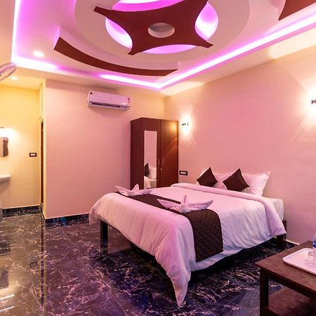 Auro Beach Resort Puducherry Exterior foto