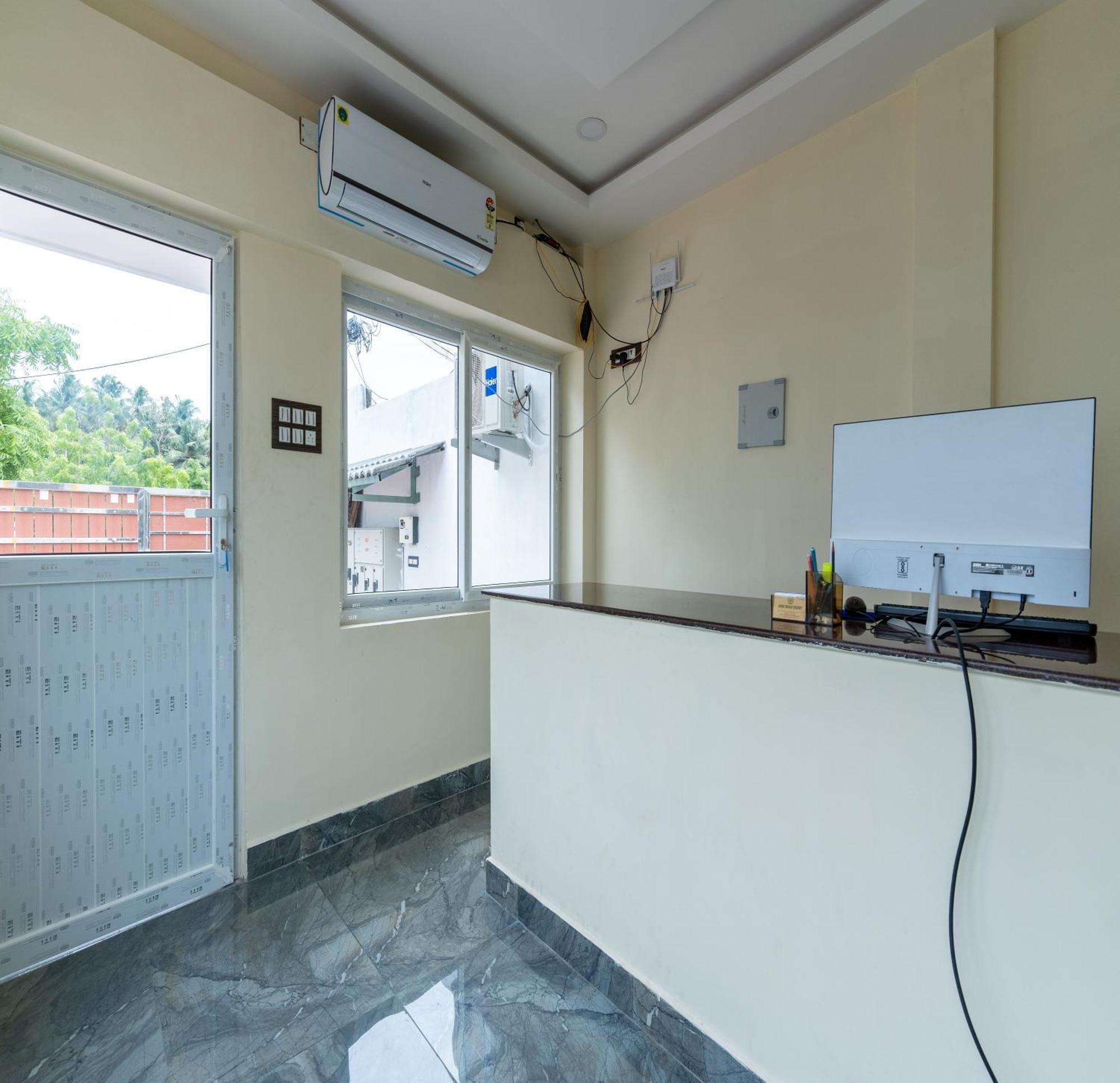 Auro Beach Resort Puducherry Exterior foto